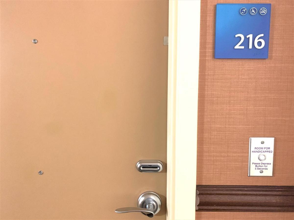 Holiday Inn Express Fresno Northwest - Herndon By Ihg Ngoại thất bức ảnh