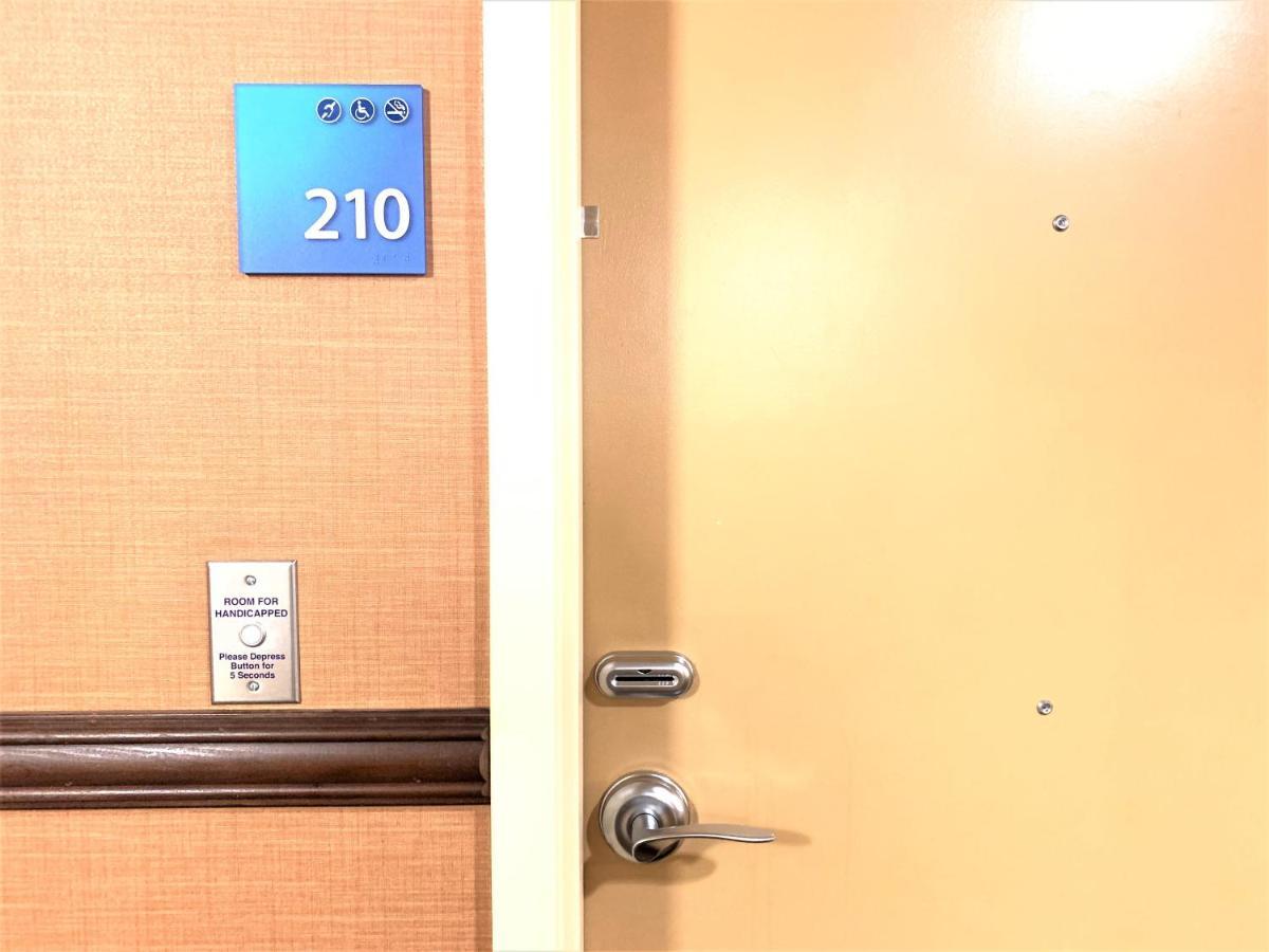 Holiday Inn Express Fresno Northwest - Herndon By Ihg Ngoại thất bức ảnh