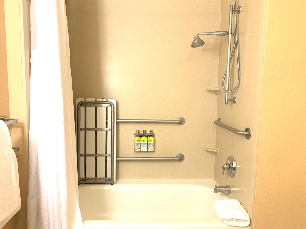 Holiday Inn Express Fresno Northwest - Herndon By Ihg Ngoại thất bức ảnh