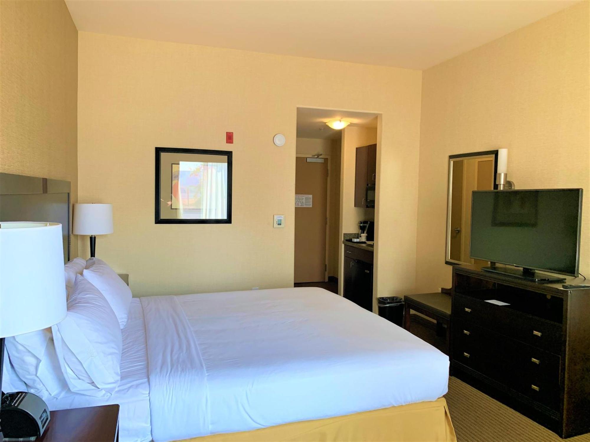 Holiday Inn Express Fresno Northwest - Herndon By Ihg Ngoại thất bức ảnh