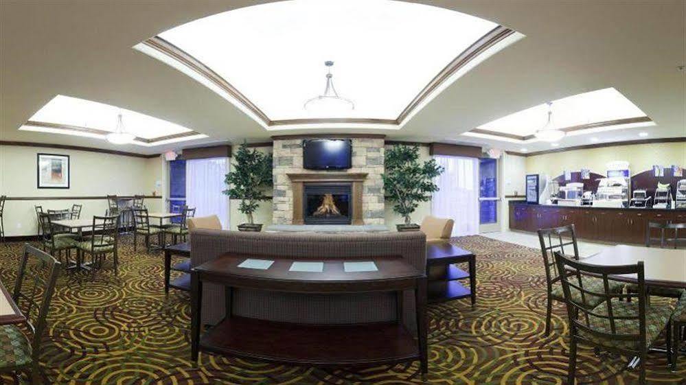 Holiday Inn Express Fresno Northwest - Herndon By Ihg Ngoại thất bức ảnh